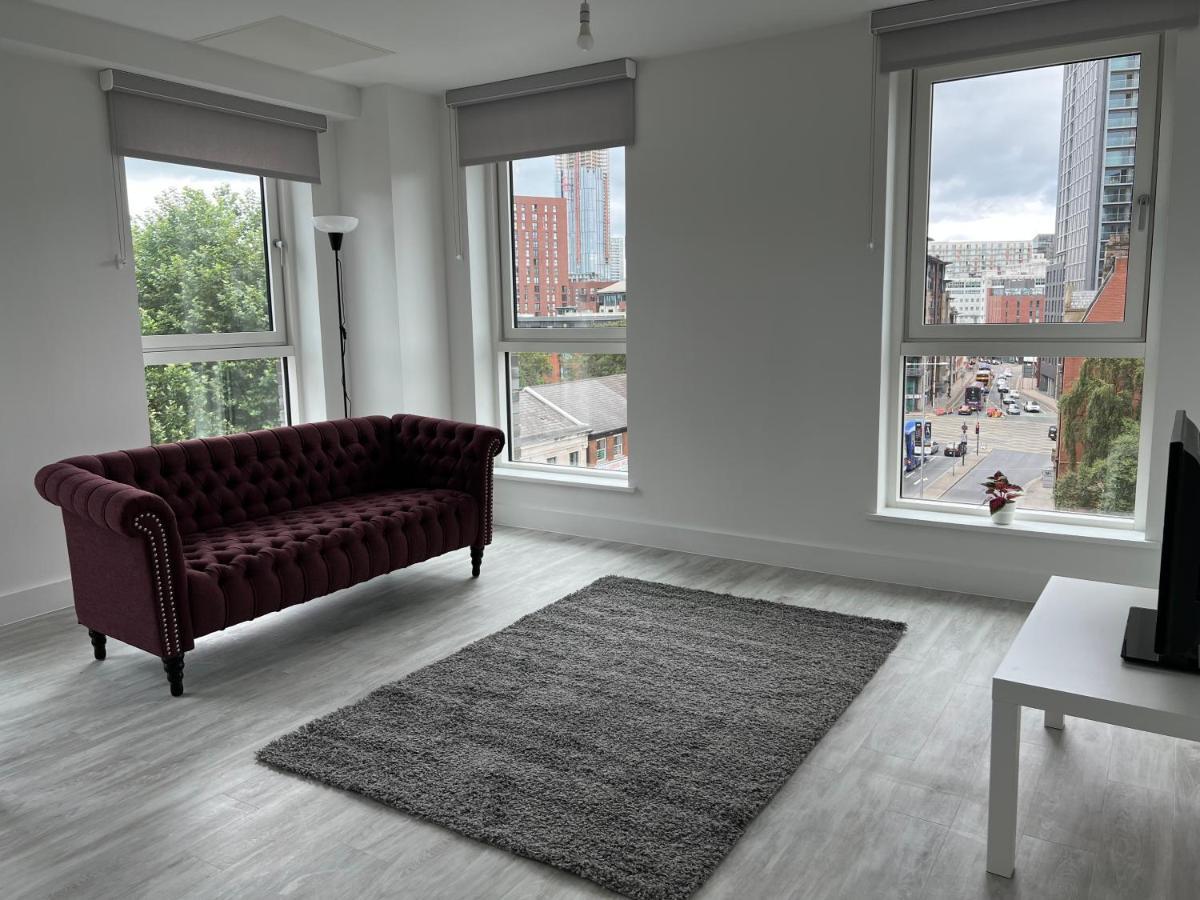 Crown X Chapel Apartments Manchester Buitenkant foto